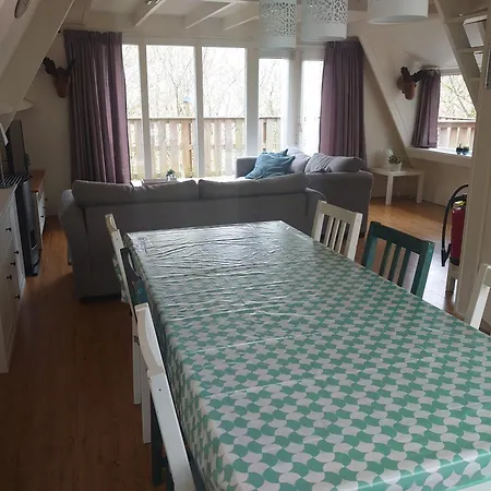 샬레 230 I Deux-cent-trente I Gezellig Aan De Rand Het Bos - 5 Persoons I