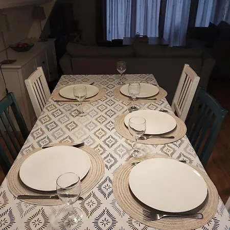 샬레 230 I Deux-cent-trente I Gezellig Aan De Rand Het Bos - 5 Persoons I 더뷔